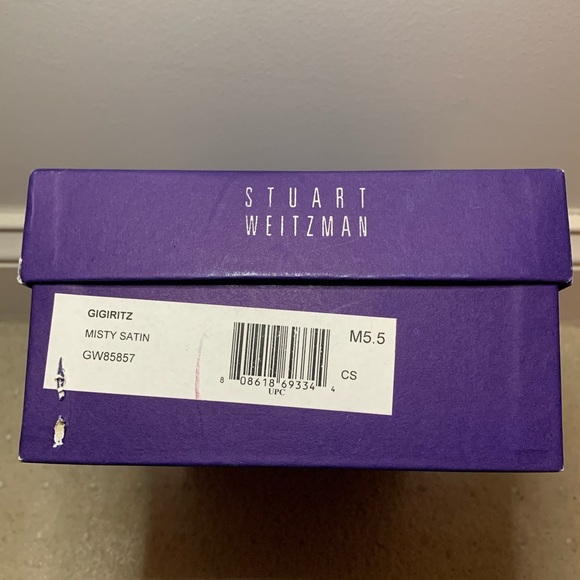 Stuart Weitzman pump in Misty Satin, size 5.5M. NIB. - Picture 7 of 8